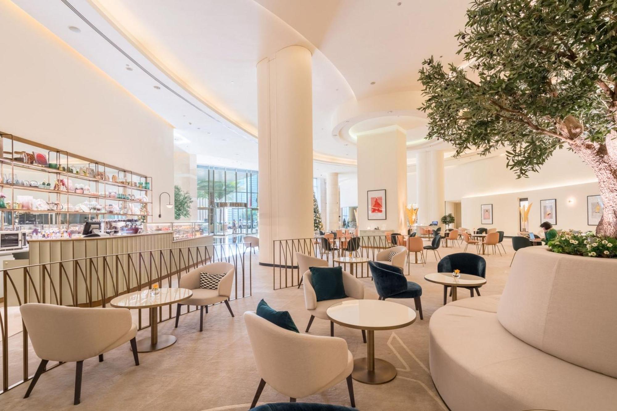 Jw Marriott Hotel Marina Дубай Екстер'єр фото The Café at The Ivy Collection
