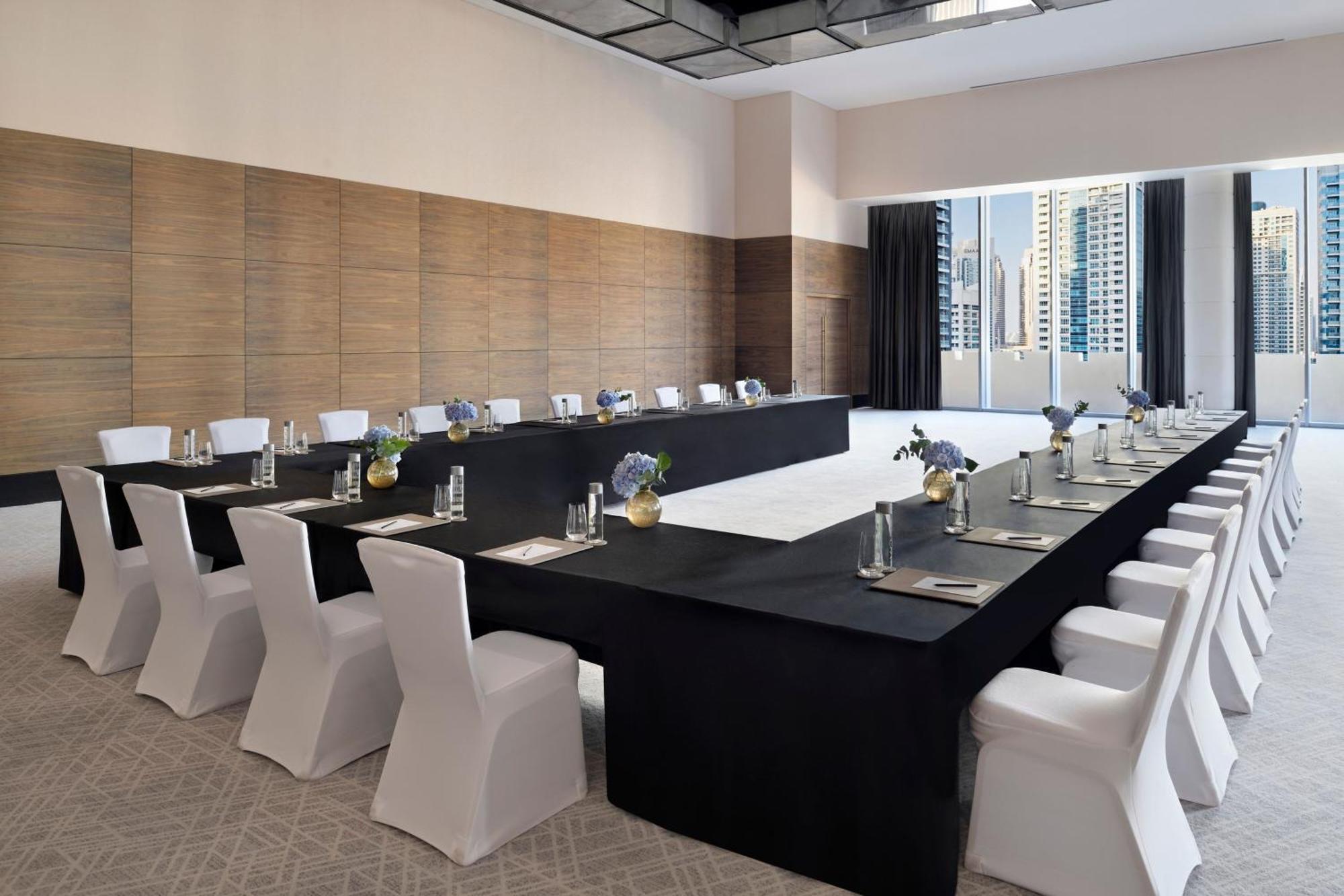 Jw Marriott Hotel Marina Дубай Екстер'єр фото Meeting room
