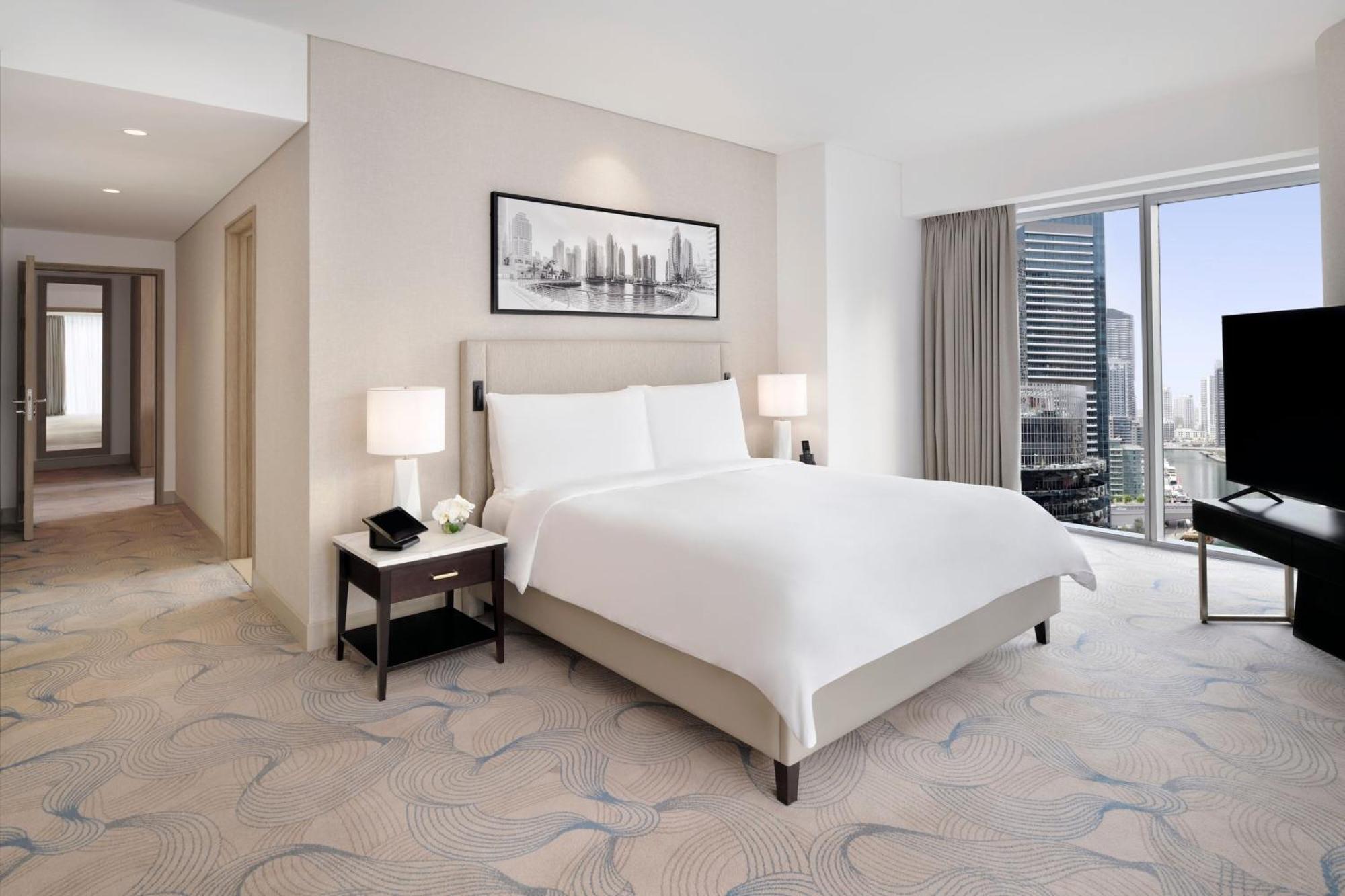 Jw Marriott Hotel Marina Дубай Екстер'єр фото A bedroom at the hotel