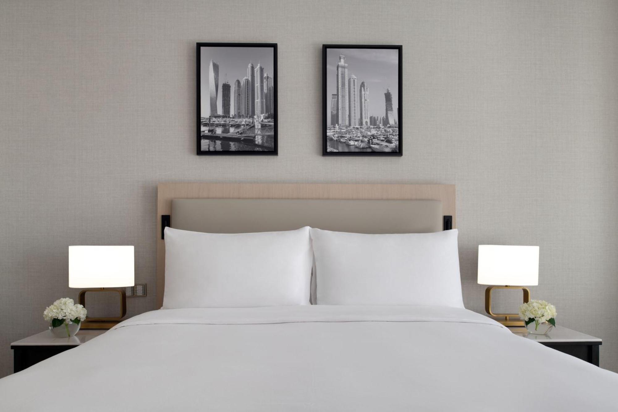Jw Marriott Hotel Marina Дубай Екстер'єр фото A bedroom at the hotel